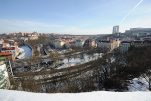 16 mm, f/11, 1/200 s