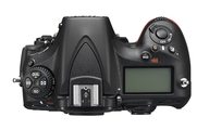 Nikon D810 novinka srovnání s D800